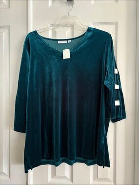 Susan Graver Velvet Emerald Green V-Neck elegant Holiday Top Plus Size 2X NWT